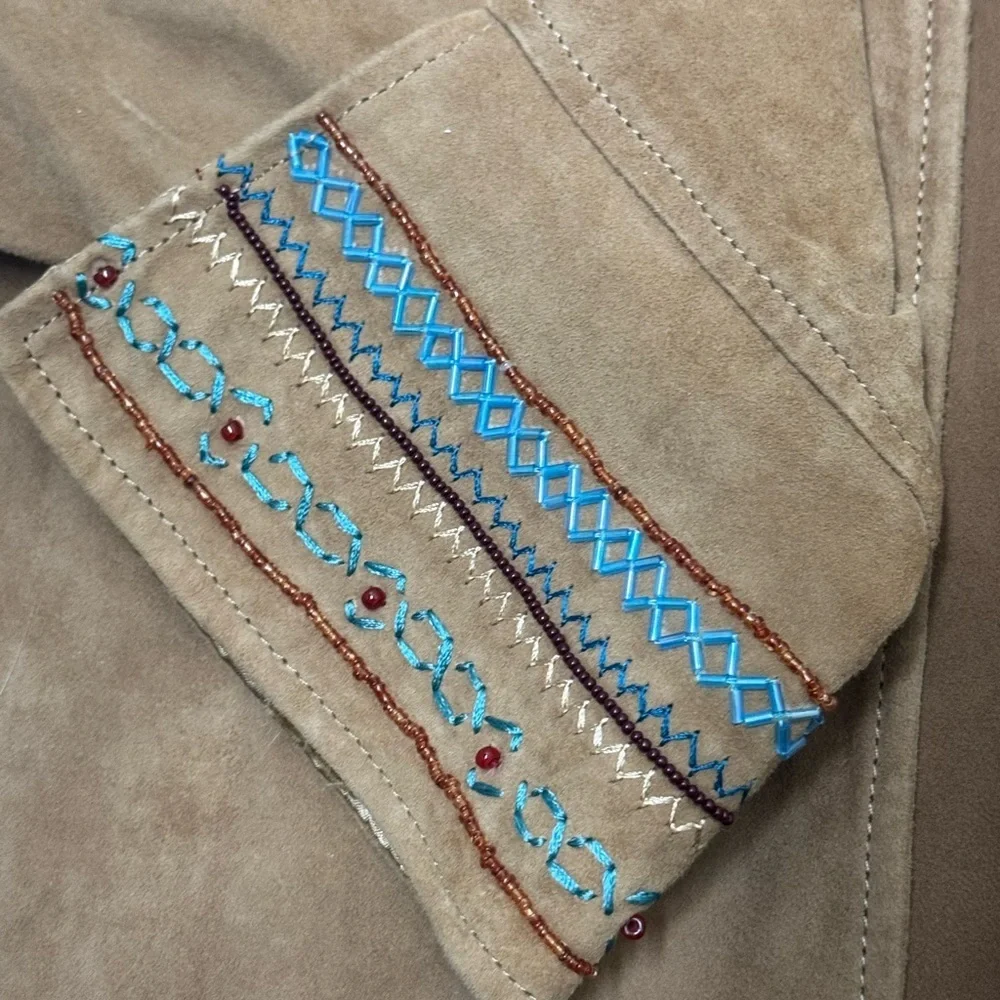 Double D Ranch Loraine beaded suede jacket. Absolutely beautiful condition. - Picture 12 of 14